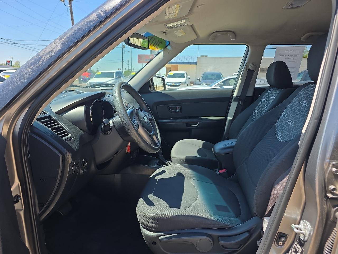 Used 2011 Kia Soul + w/ Audio Pkg image 9