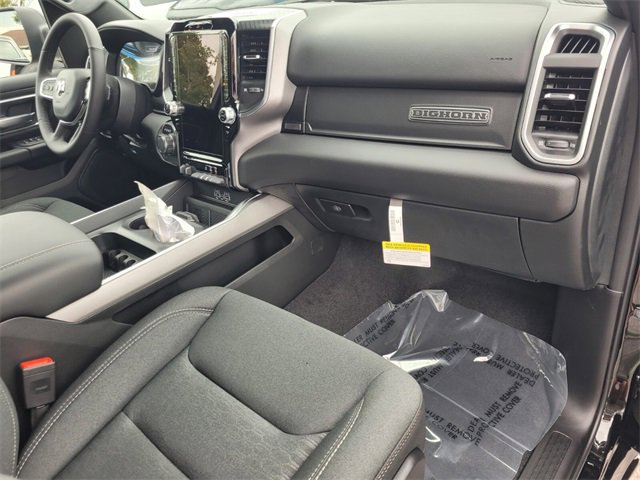 New 2026 RAM 1500 4x4 Crew Cab image 19