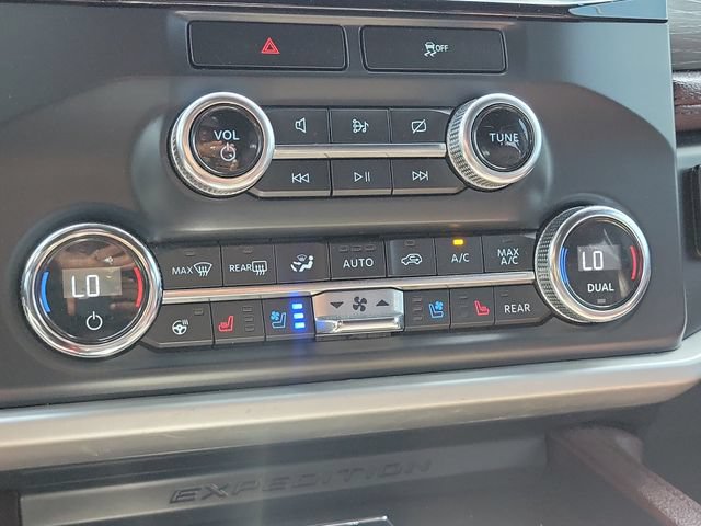 Certified 2022 Ford Expedition Limited RWD image 31