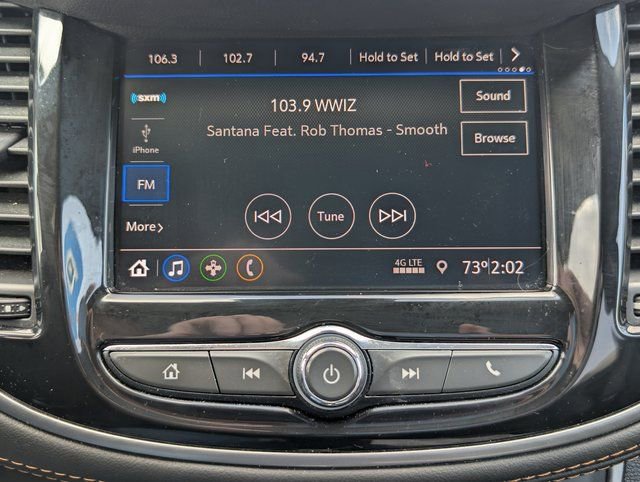 Used 2022 Chevrolet Trax LT w/ LT Convenience Package image 22