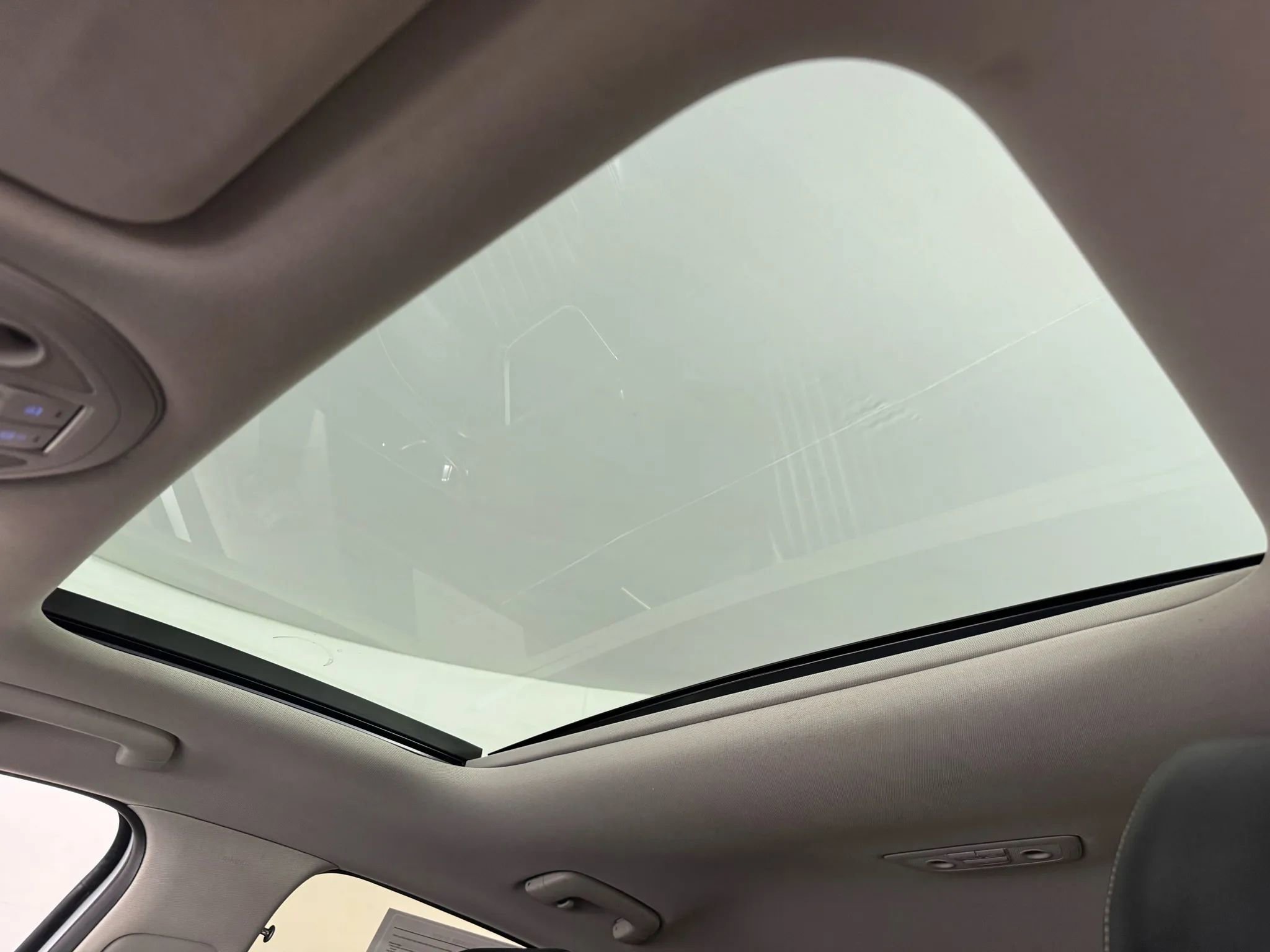 Used 2019 Genesis G70 2.0T Advanced w/ Elite Package image 24