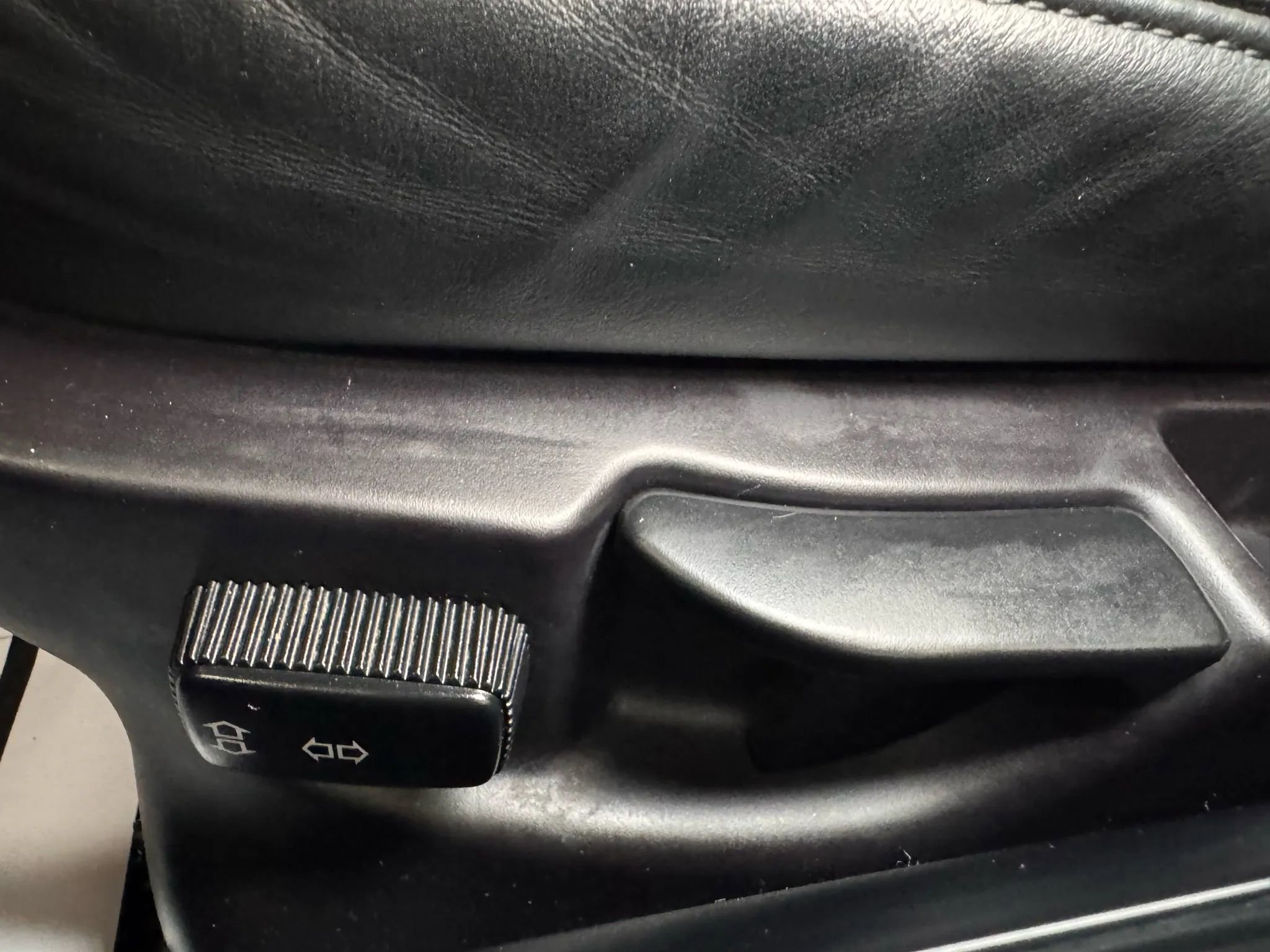 Used 1998 BMW Z3 1.9 image 16