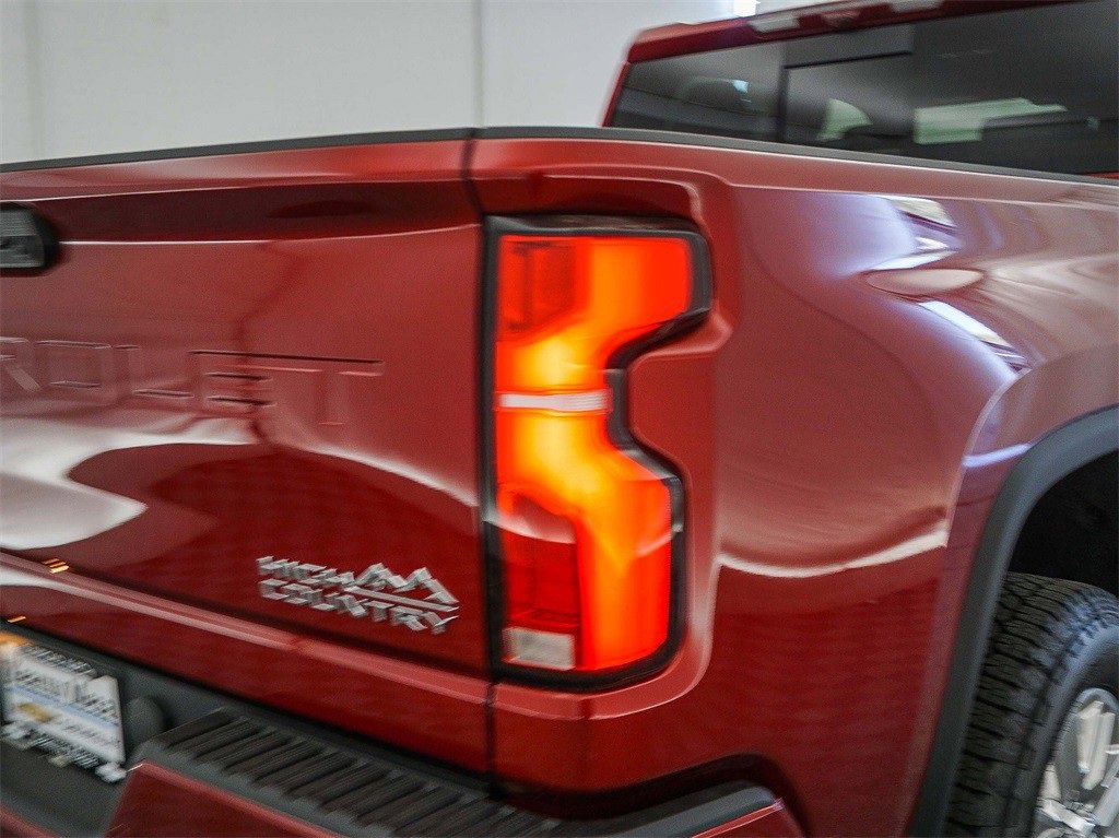 New 2025 Chevrolet Silverado 2500 High Country w/ Technology Package image 9