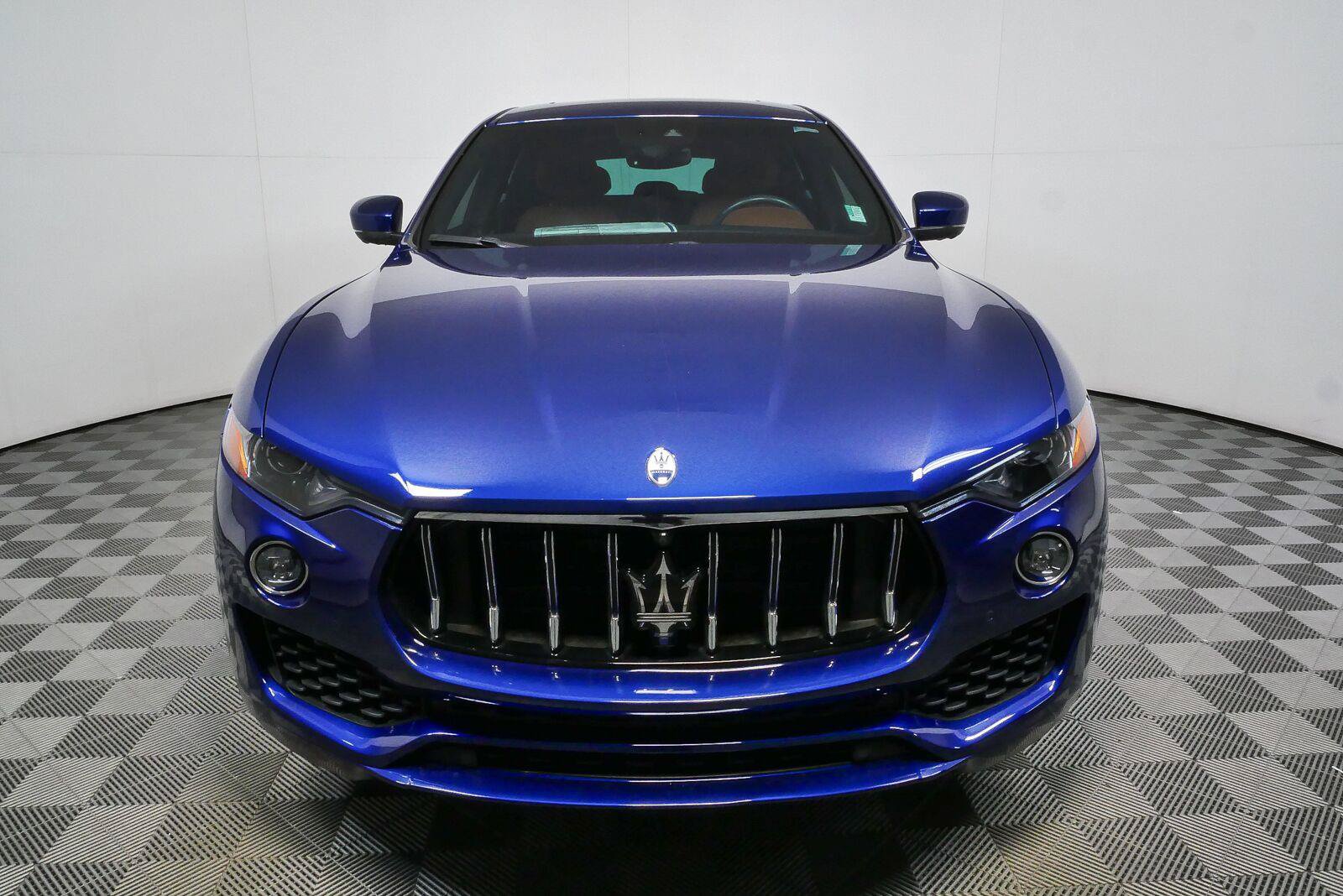 Used 2023 Maserati Levante GT AWD/4WD image 34