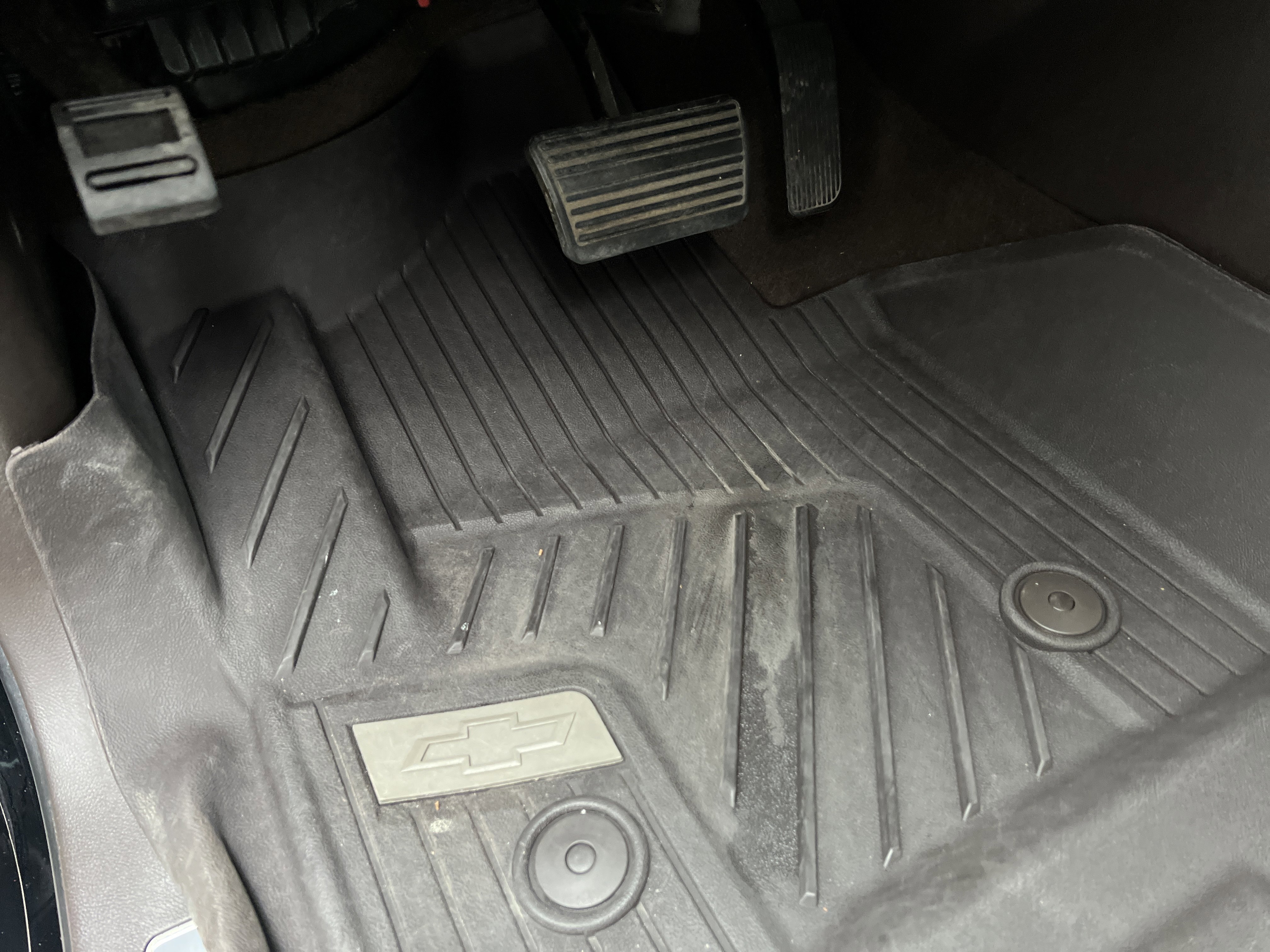 Used 2018 Chevrolet Silverado 1500 High Country image 17