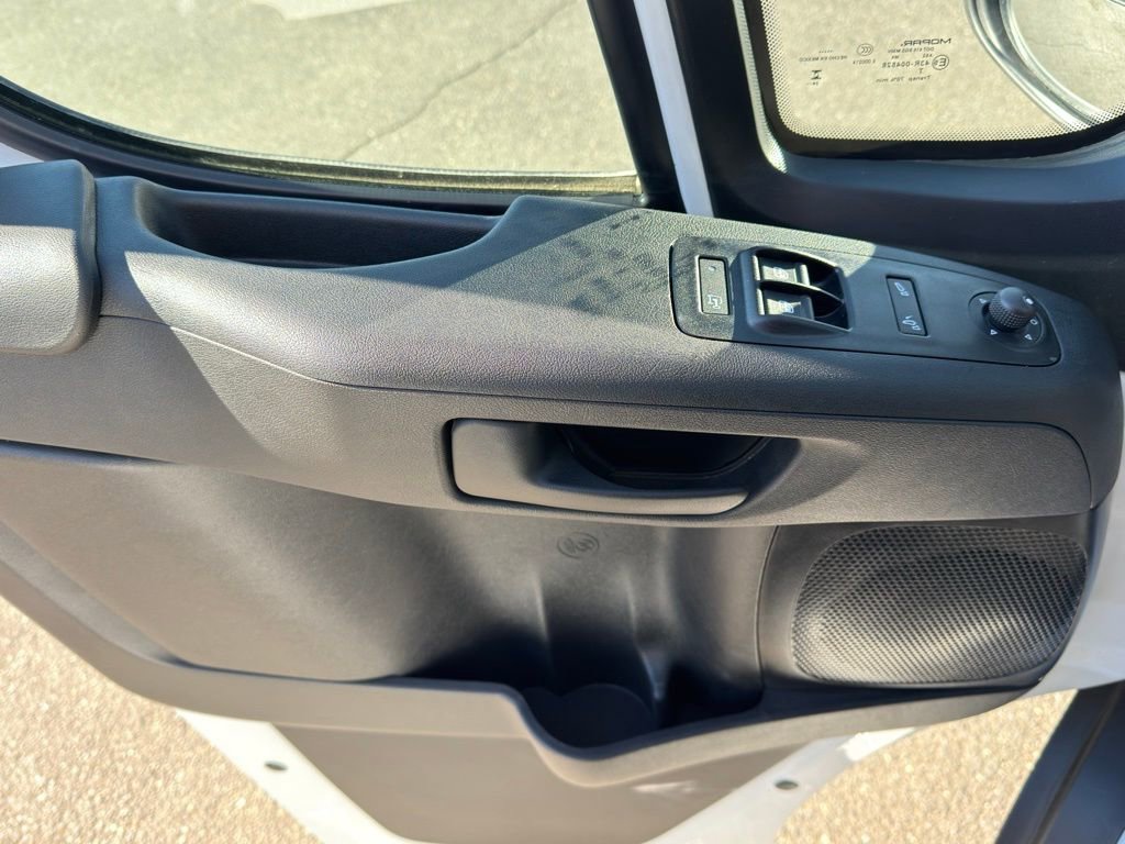 Used 2025 RAM ProMaster 3500 w/ Crew Van Package image 13