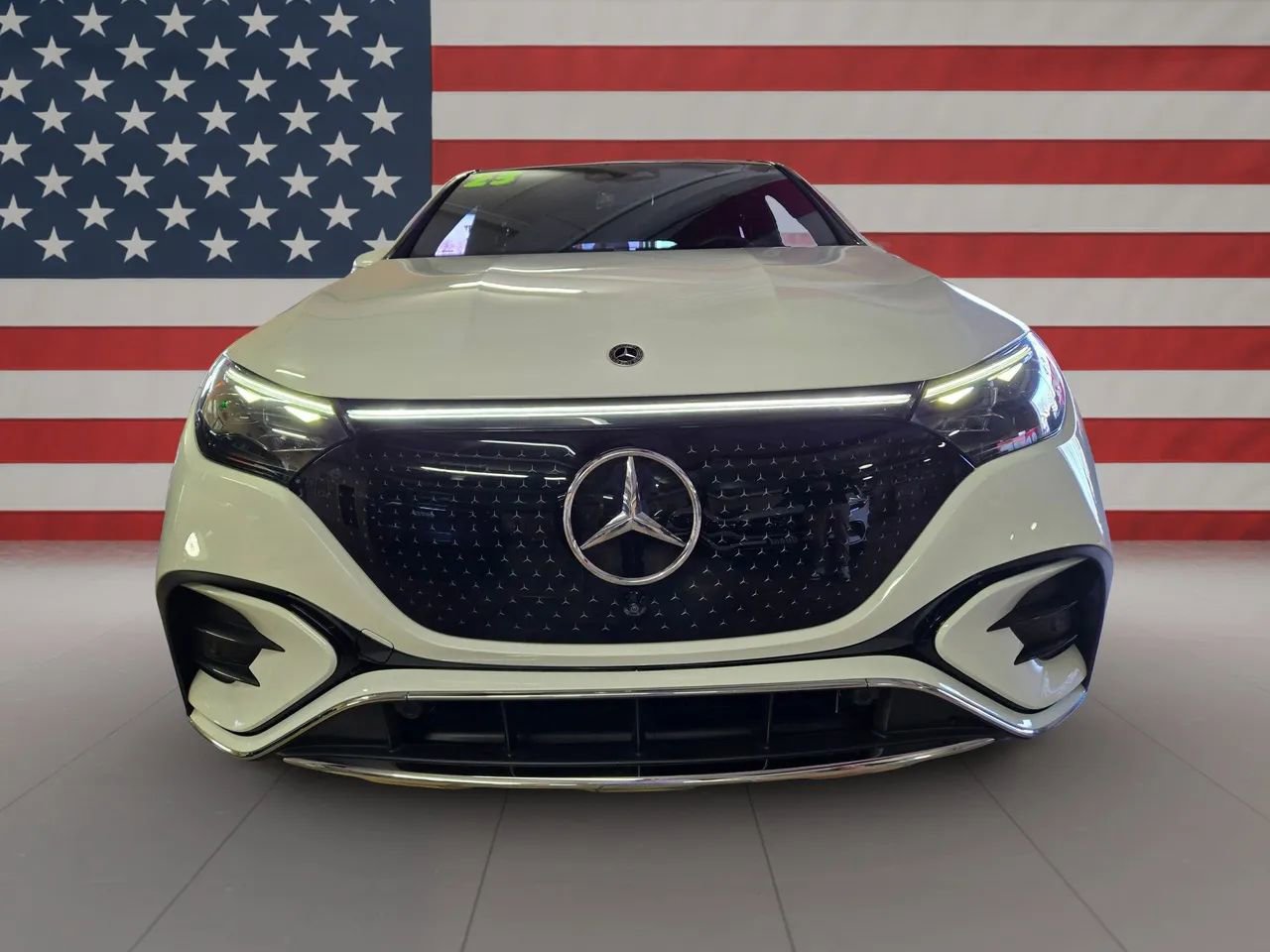 Used 2023 Mercedes-Benz EQE 500 4MATIC SUV image 14