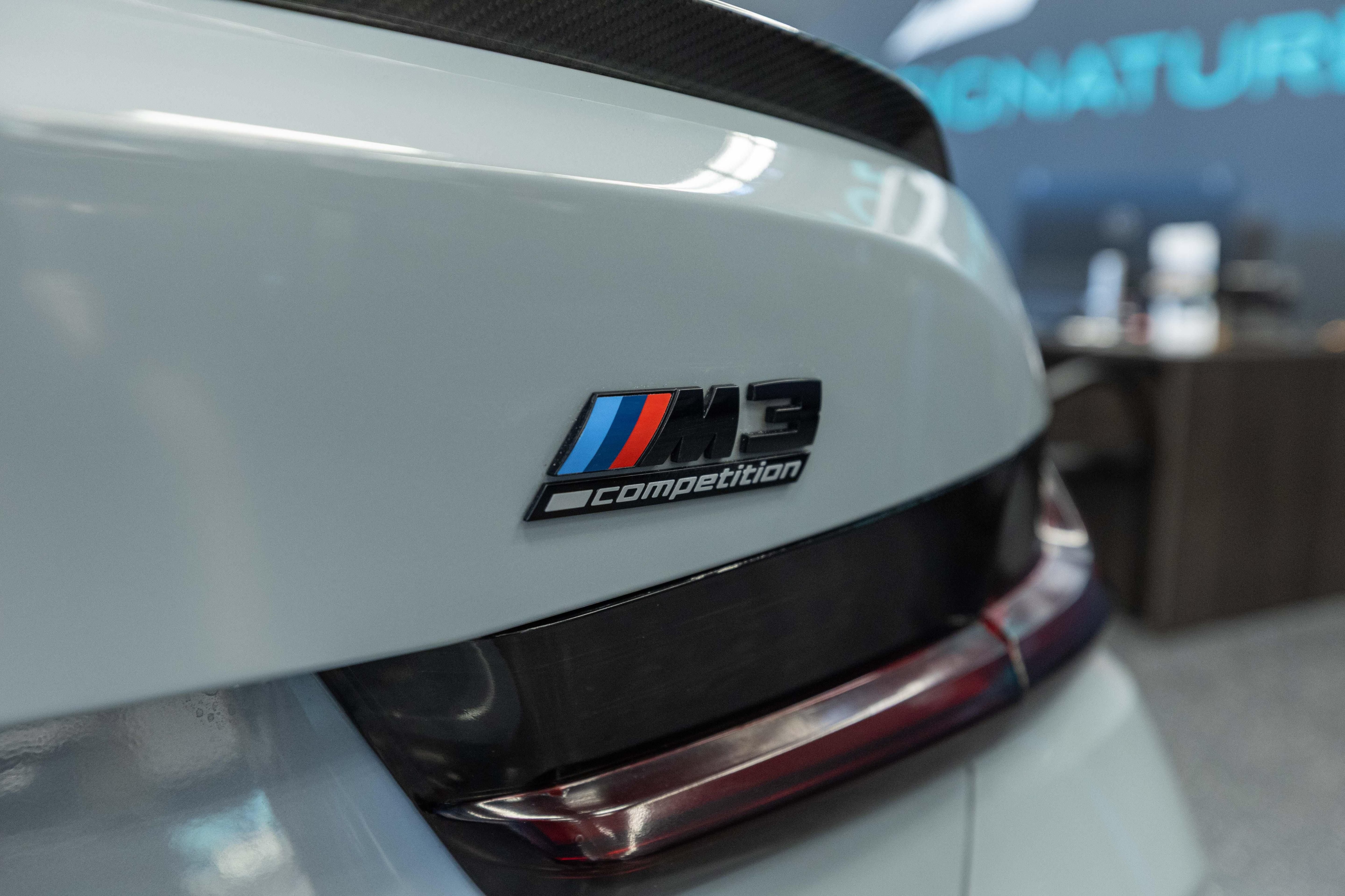 Used 2021 BMW M3 Competition w/ M Carbon Exterior Package RWD image 8