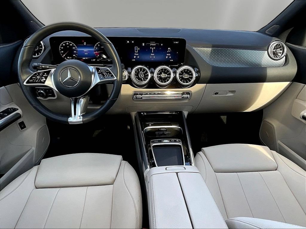 Used 2026 Mercedes-Benz GLA 250 image 9