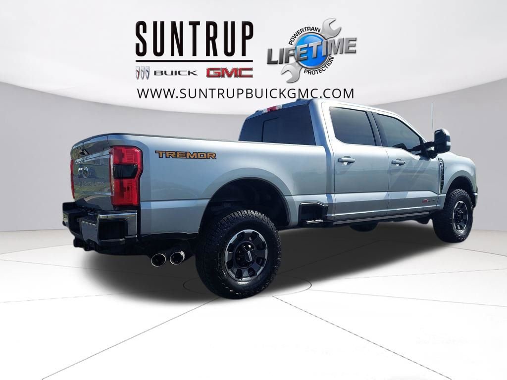 Used 2023 Ford F350 Lariat w/ Tremor Off-Road Package image 6