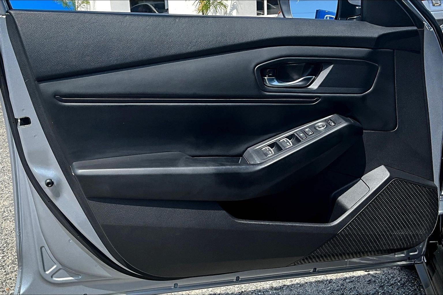 Used 2023 Honda Accord EX image 18