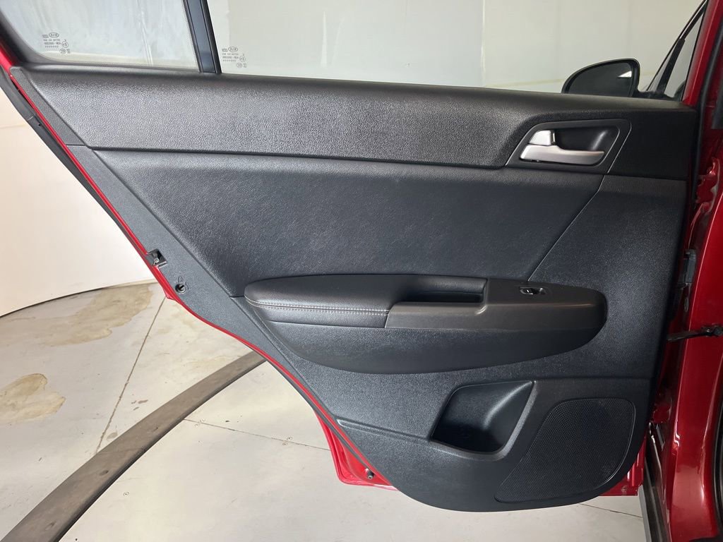 Used 2017 Kia Sportage EX image 27