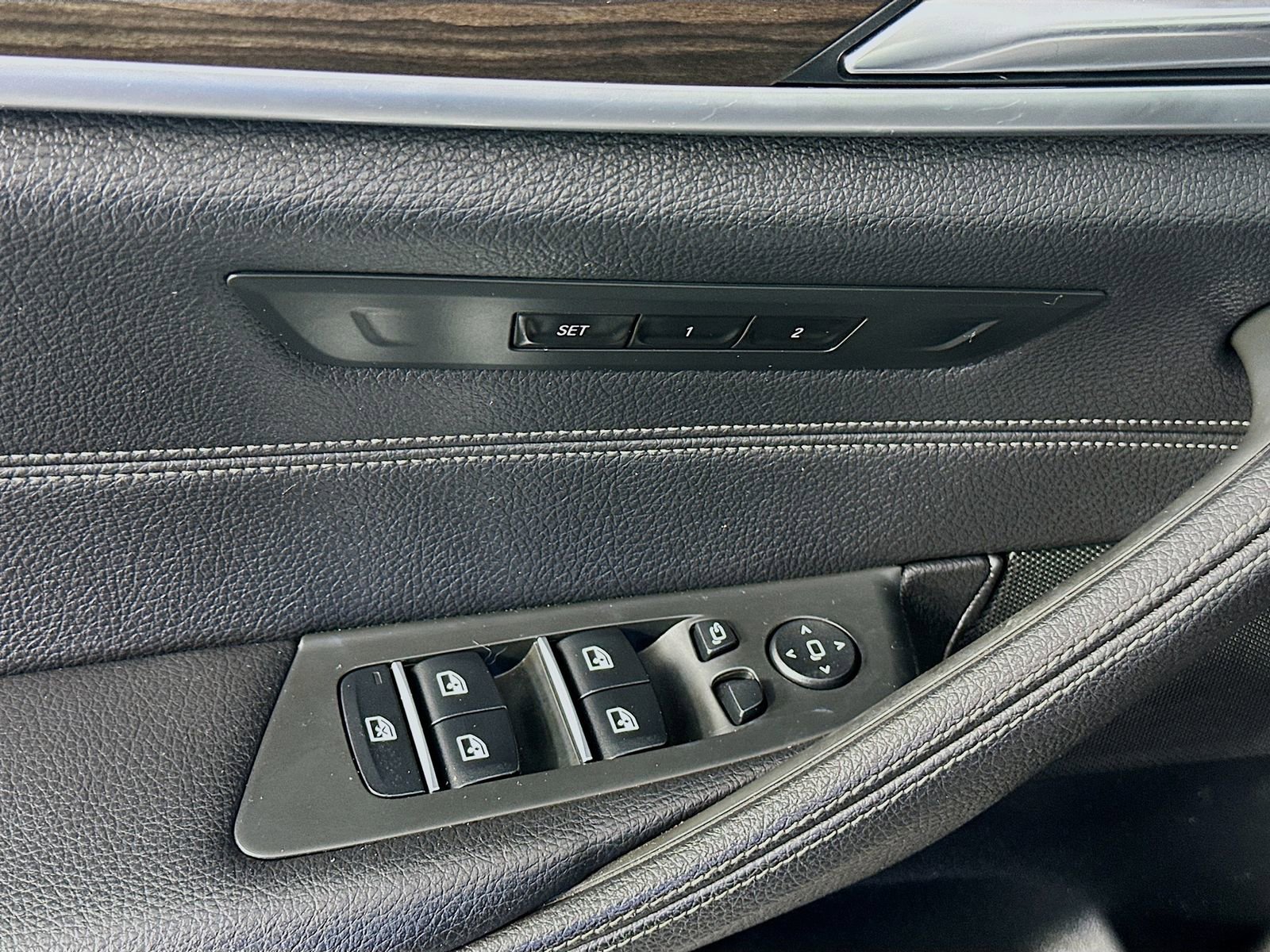 Used 2018 BMW 530i xDrive AWD/4WD image 22
