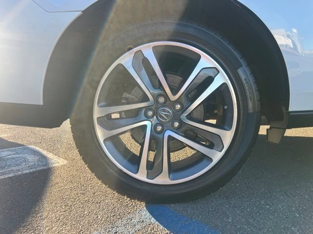 Used 2018 Acura MDX w/ Advance Package AWD/4WD image 6