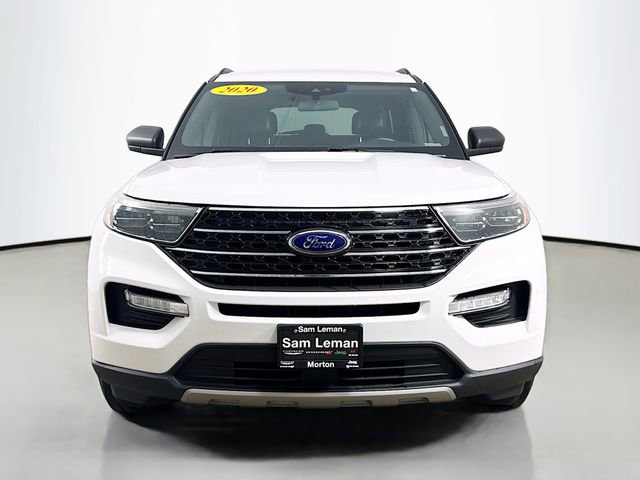 Used 2020 Ford Explorer XLT w/ Equipment Group 202A image 2