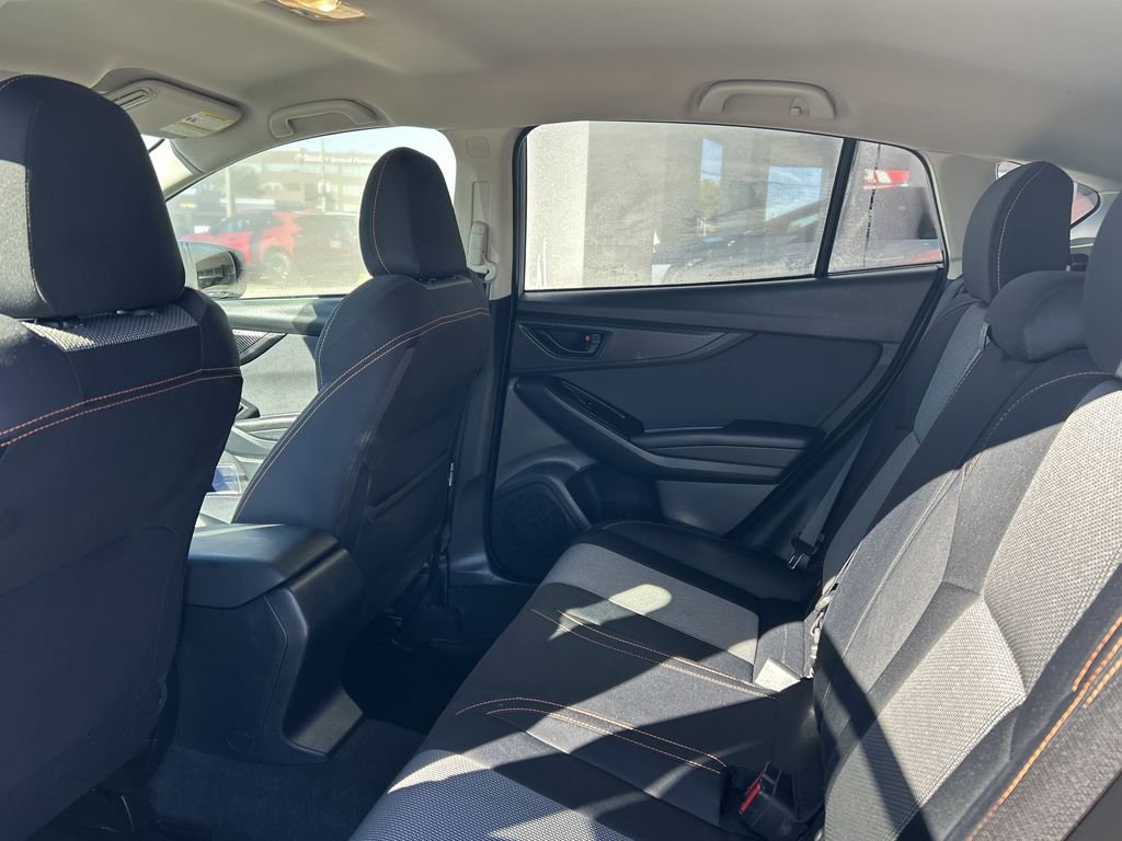 Used 2018 Subaru Crosstrek 2.0i Premium w/ Eyesight System image 17