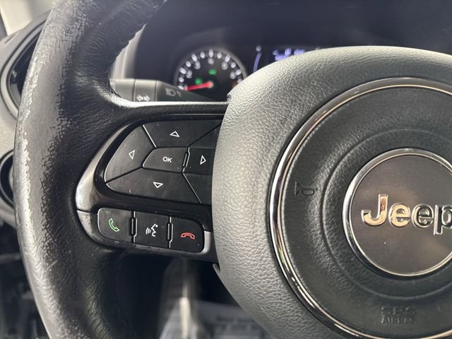 Used 2020 Jeep Renegade Altitude FWD image 11