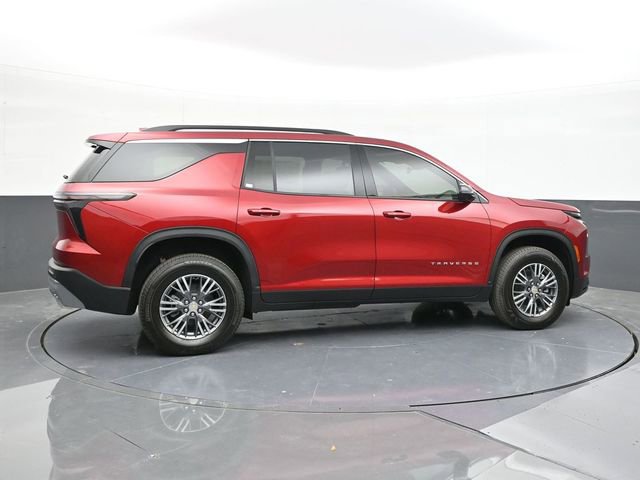 New 2026 Chevrolet Traverse LT w/ Driver Confidence Package FWD image 16