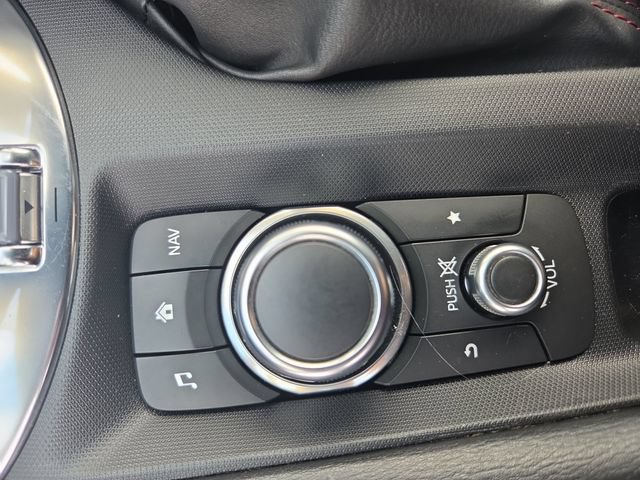 Used 2019 MAZDA MX-5 Miata Grand Touring RWD image 24