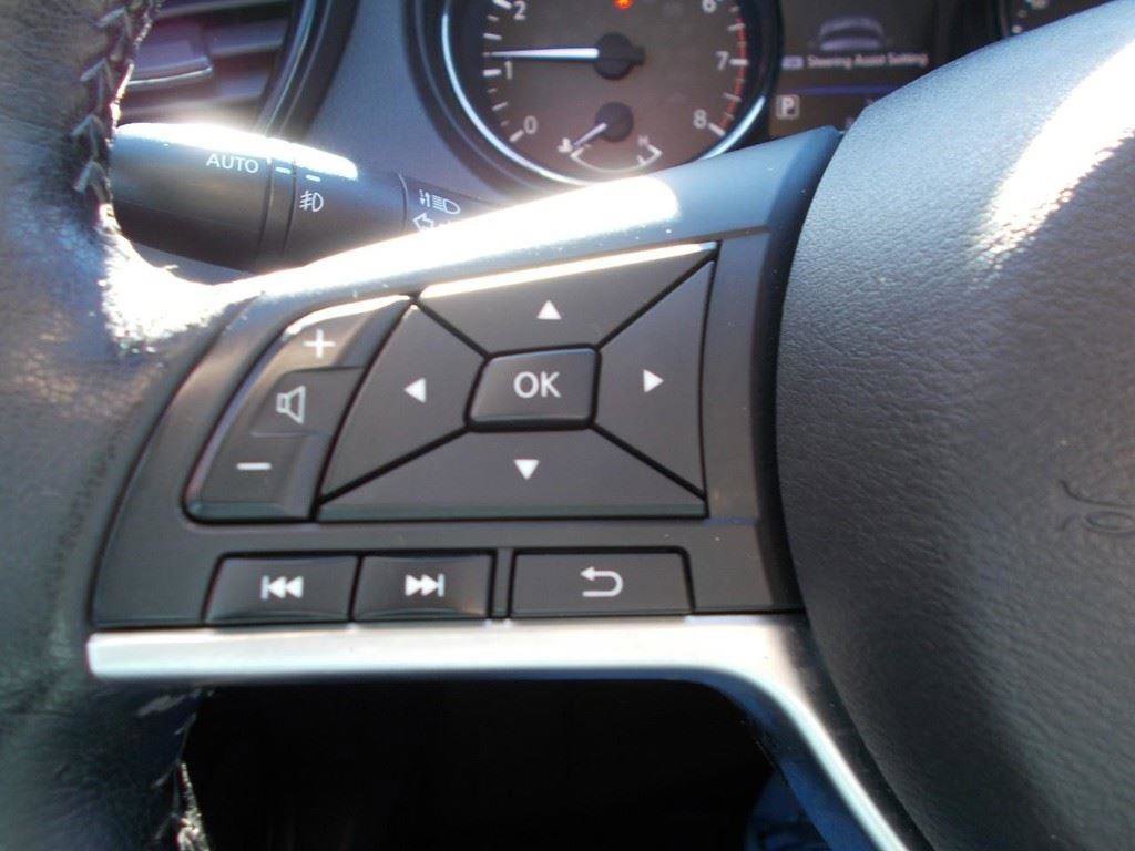 Used 2020 Nissan Rogue Sport SL w/ Premium Package FWD image 22