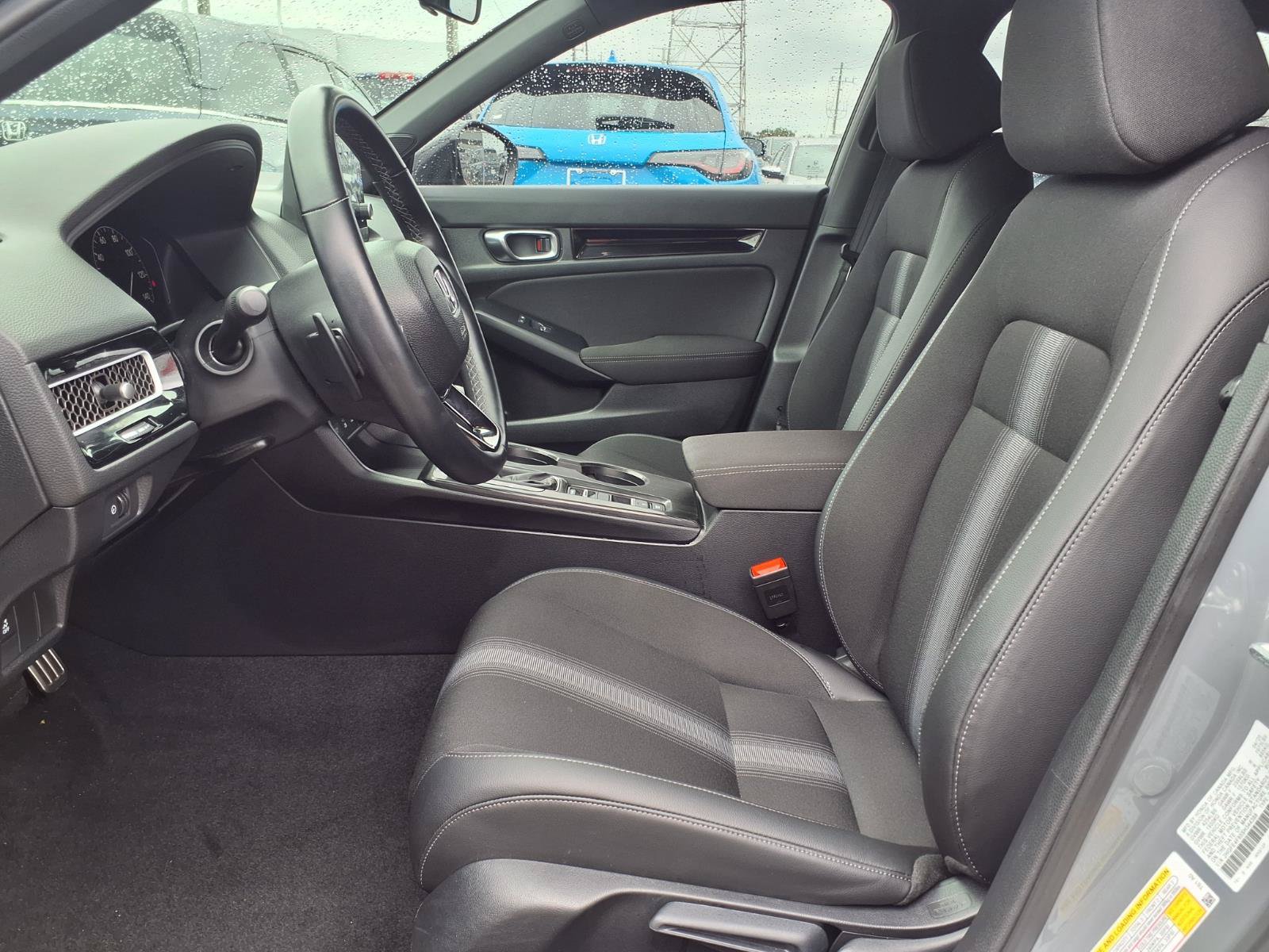 Used 2025 Honda Civic Sport image 10