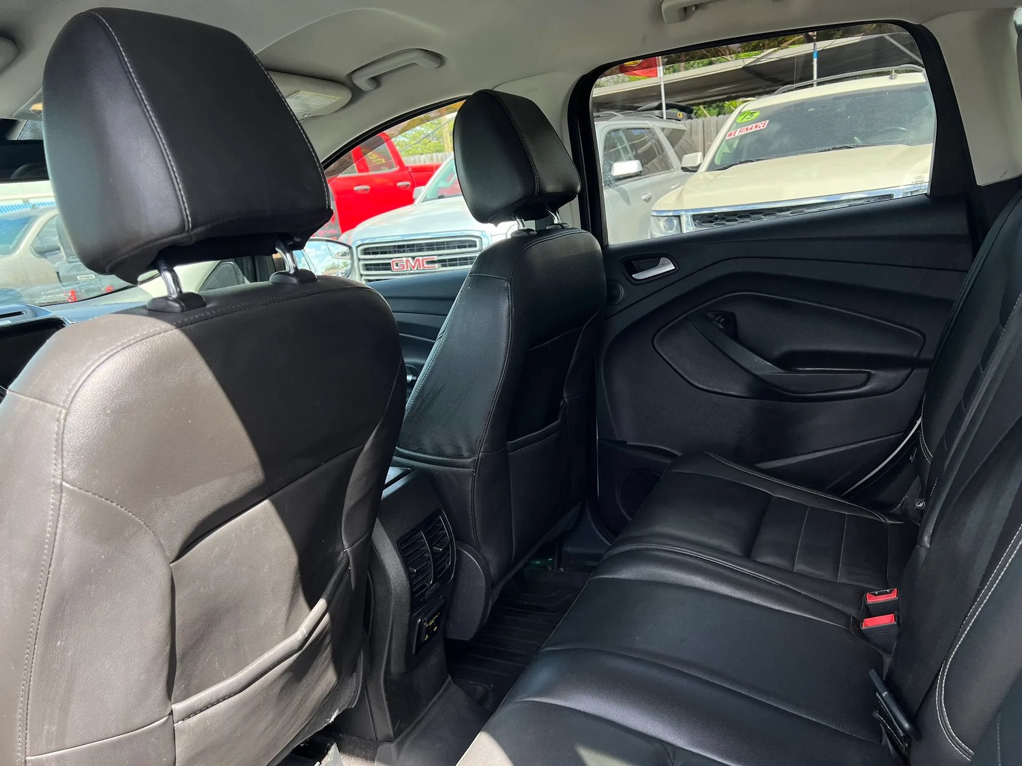 Used 2016 Ford Escape Titanium AWD/4WD image 10