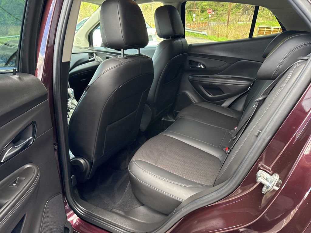 Used 2017 Buick Encore Preferred image 17