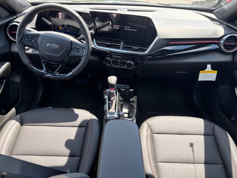 New 2026 Chevrolet Trax RS w/ Sunroof Package FWD image 6