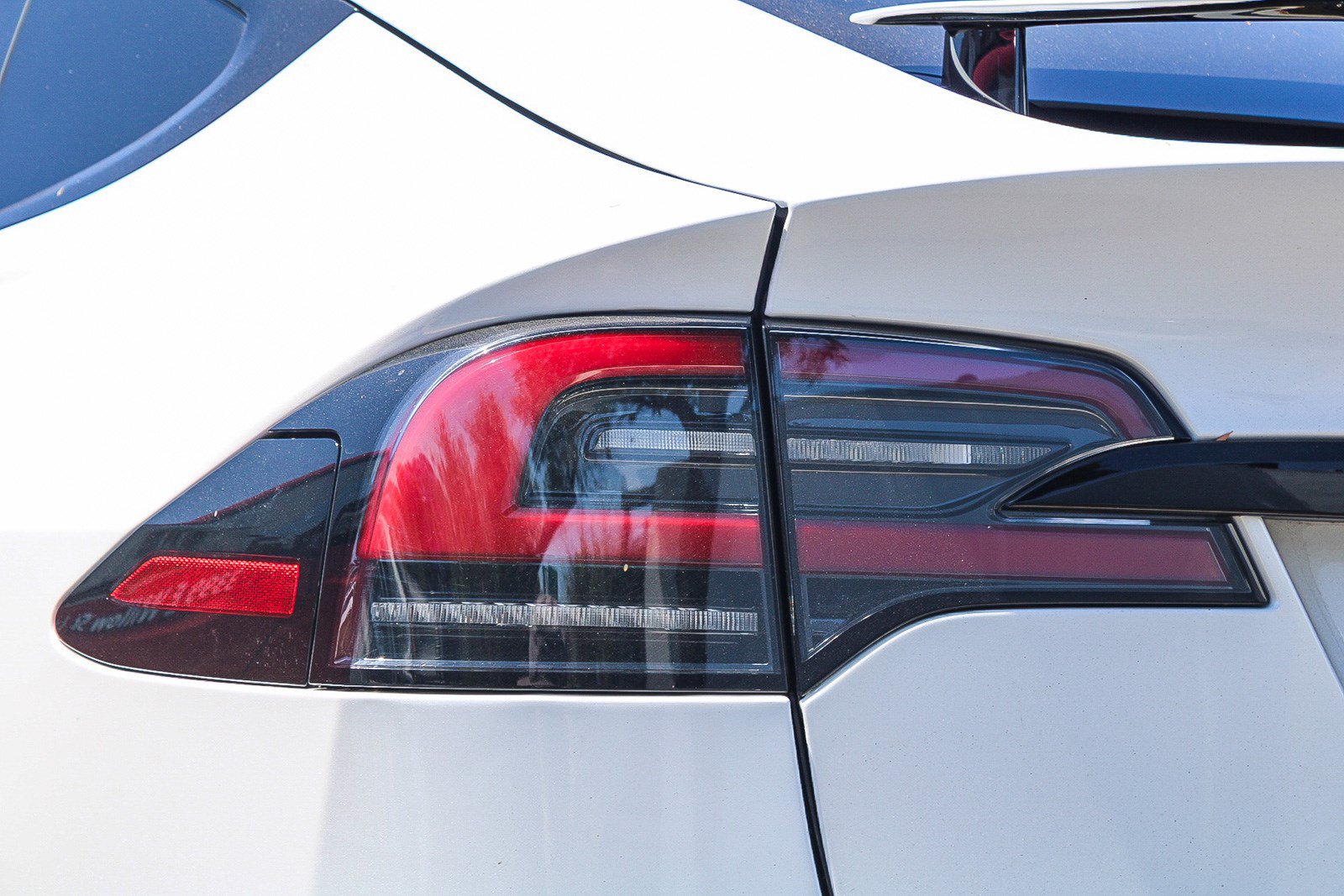 Used 2023 Tesla Model X AWD/4WD image 10