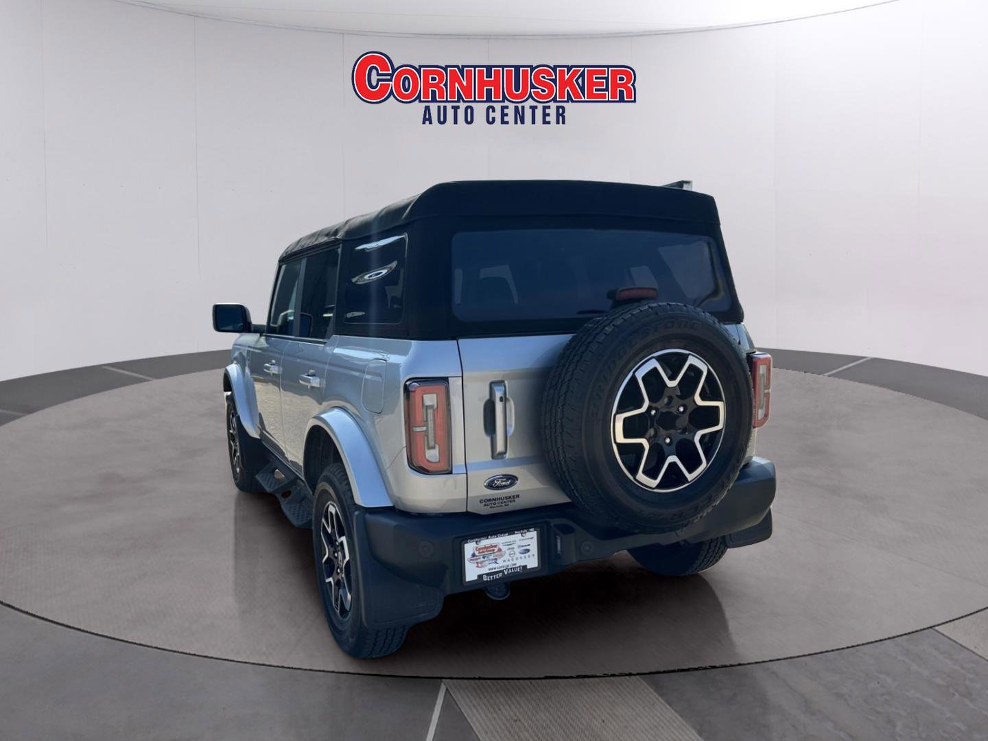 Used 2022 Ford Bronco Outer Banks image 6