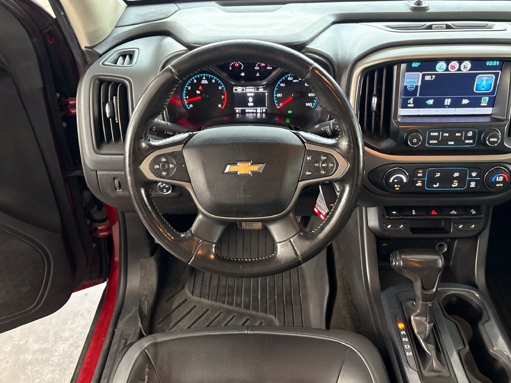 Used 2015 Chevrolet Colorado Z71 AWD/4WD image 16