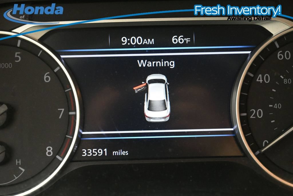 Used 2024 Nissan Sentra SV FWD image 12