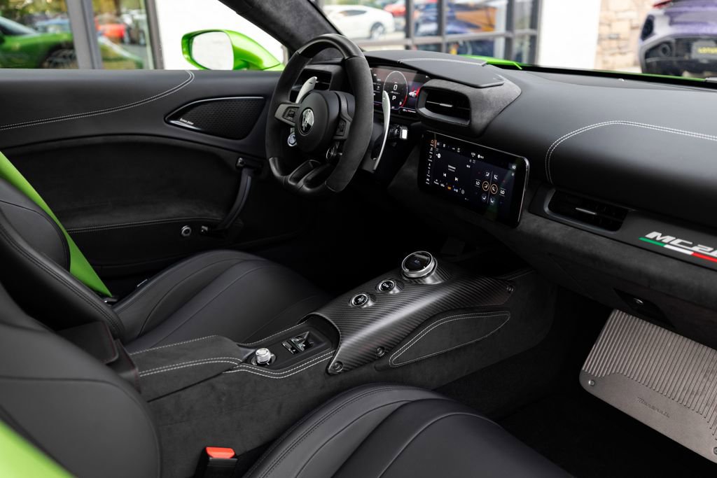 Used 2023 Maserati MC20 Spyder RWD image 26