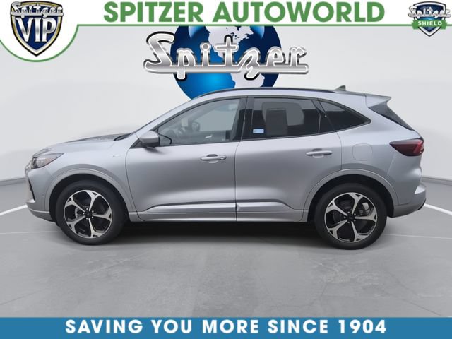 Used 2023 Ford Escape ST-Line Elite w/ Premium Technology Package AWD/4WD image 6