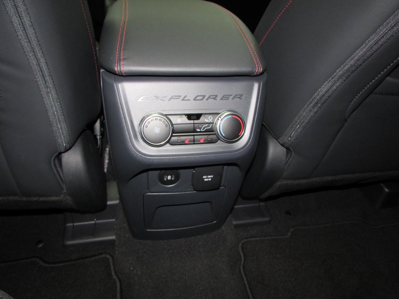 New 2026 Ford Explorer ST-Line w/ ST-Line Street Pack AWD/4WD image 27