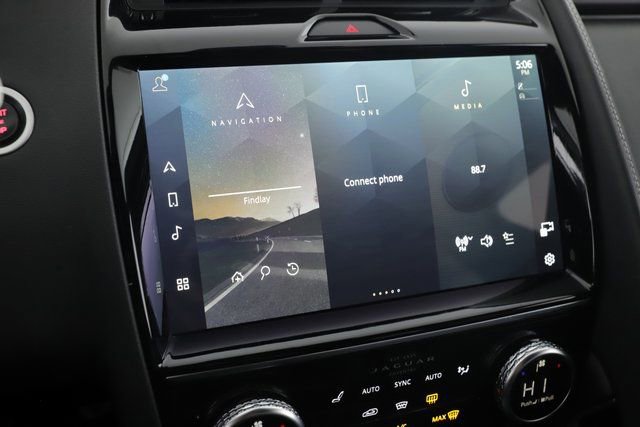 Used 2021 Jaguar E-PACE 300 Sport image 4