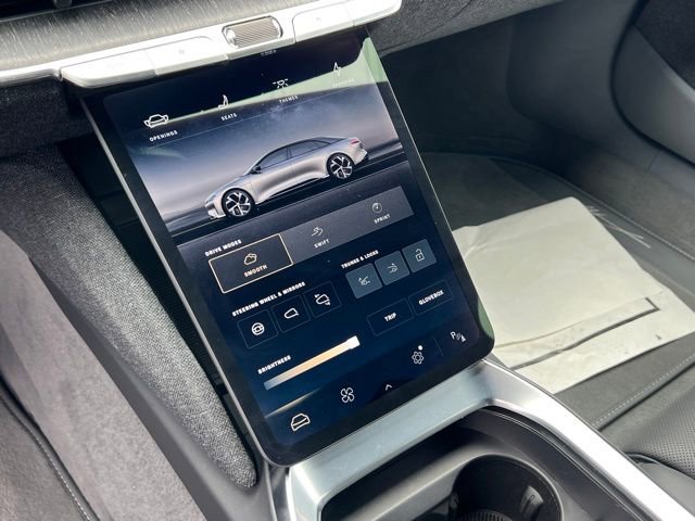 Used 2024 Lucid Air Touring AWD/4WD image 21