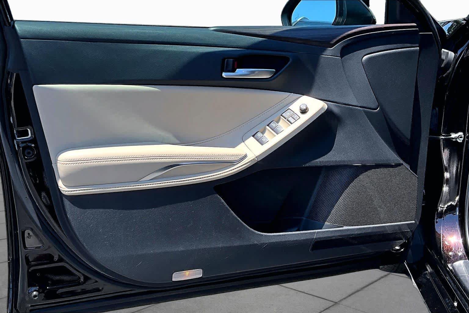 Used 2019 Toyota Avalon XLE w/ Moonroof Package FWD image 22