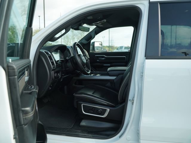 Used 2024 RAM 1500 Laramie image 12
