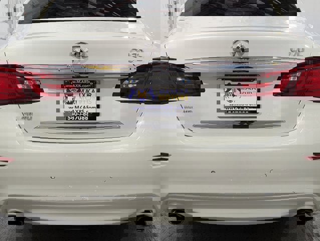 Used 2016 INFINITI Q70 L 3.7 w/ Deluxe Touring Package image 57