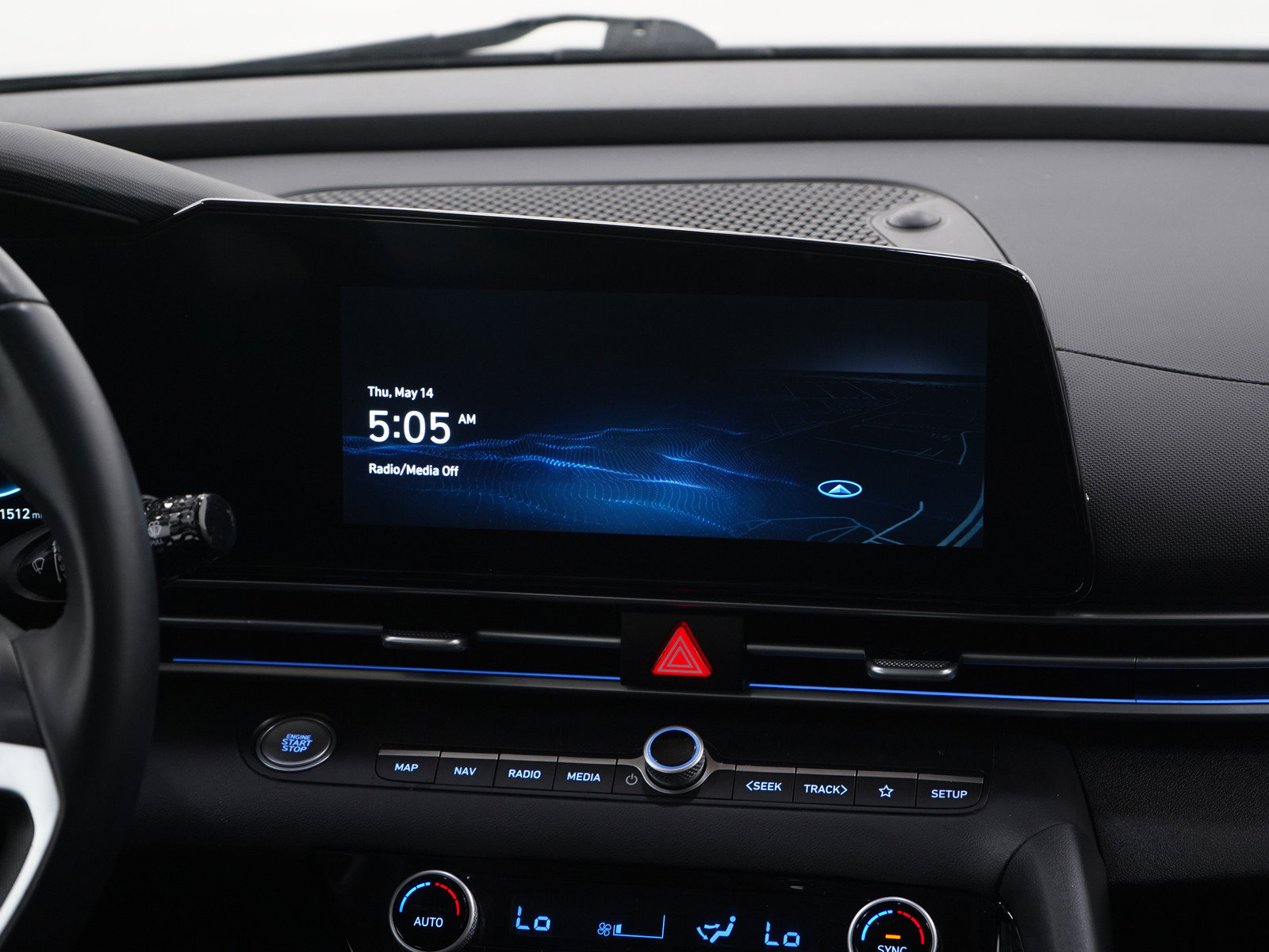 Used 2023 Hyundai Elantra Limited FWD image 16
