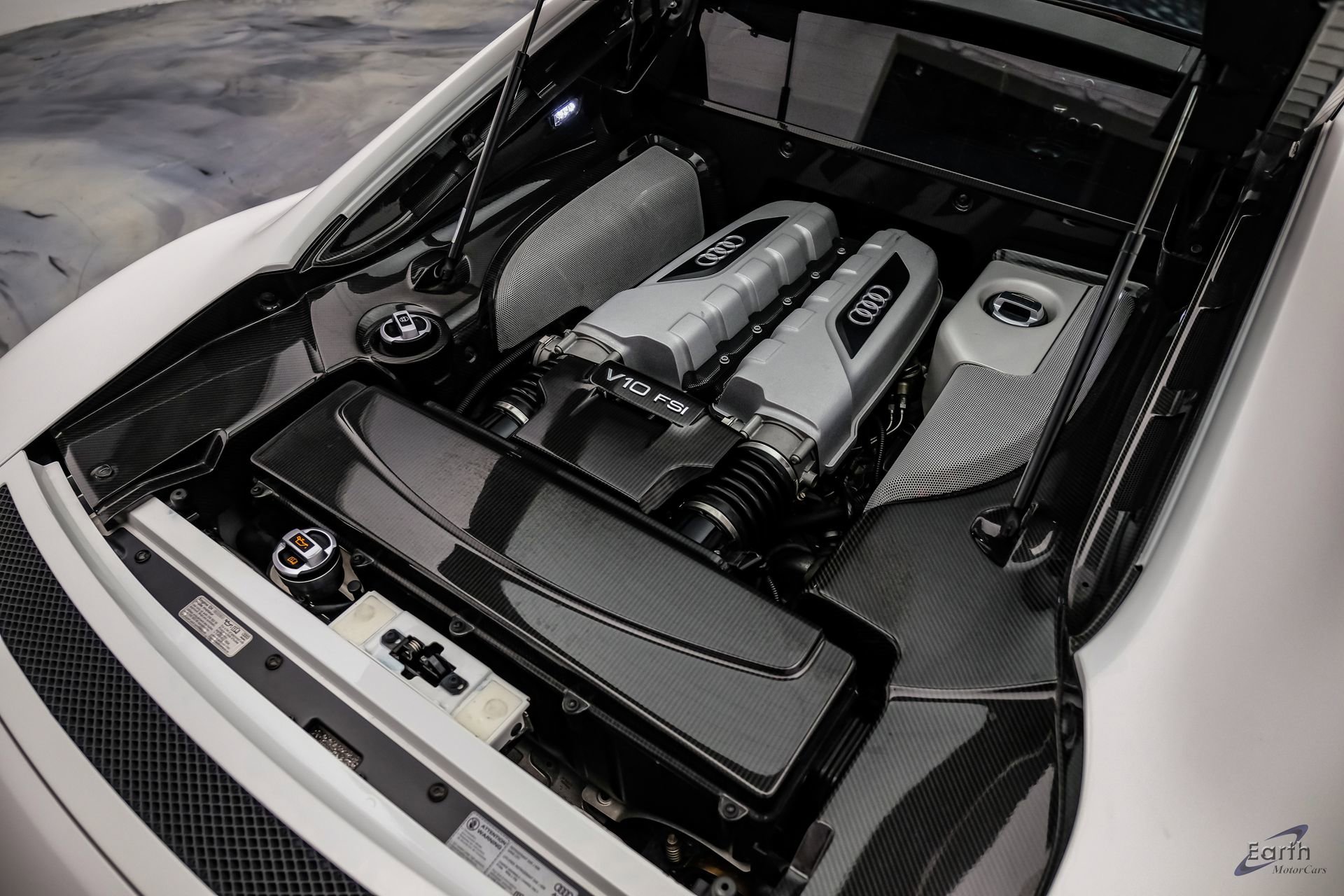 Used 2010 Audi R8 V10 image 99