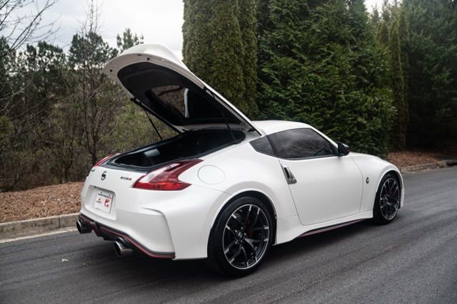 Used 2019 Nissan 370Z NISMO image 20