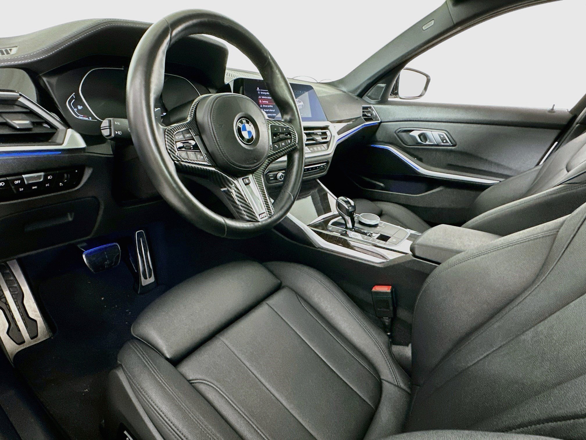 Used 2021 BMW 330i xDrive Sedan w/ M Sport Package AWD/4WD image 7