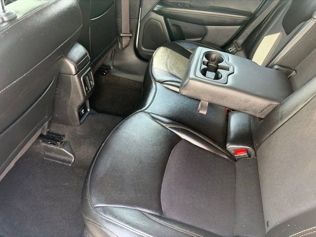 Used 2020 Jeep Compass Latitude w/ Cold Weather Group AWD/4WD image 31