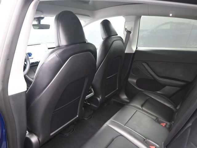 Used 2023 Tesla Model Y Long Range AWD/4WD image 28