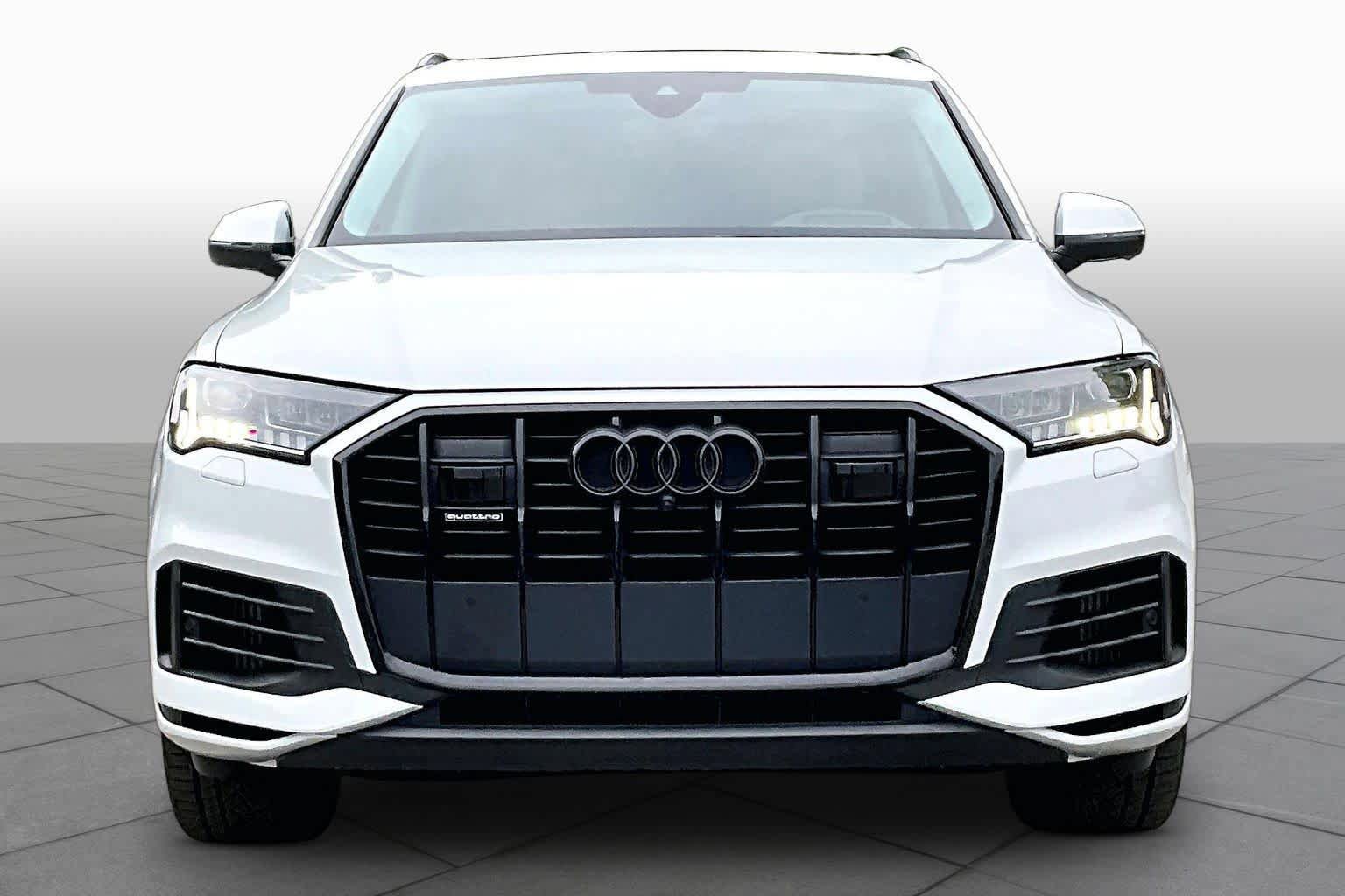Used 2021 Audi Q7 3.0T Prestige AWD/4WD image 3