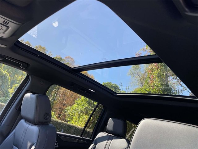 Used 2023 Chevrolet Suburban RST w/ Sport Performance Package image 7