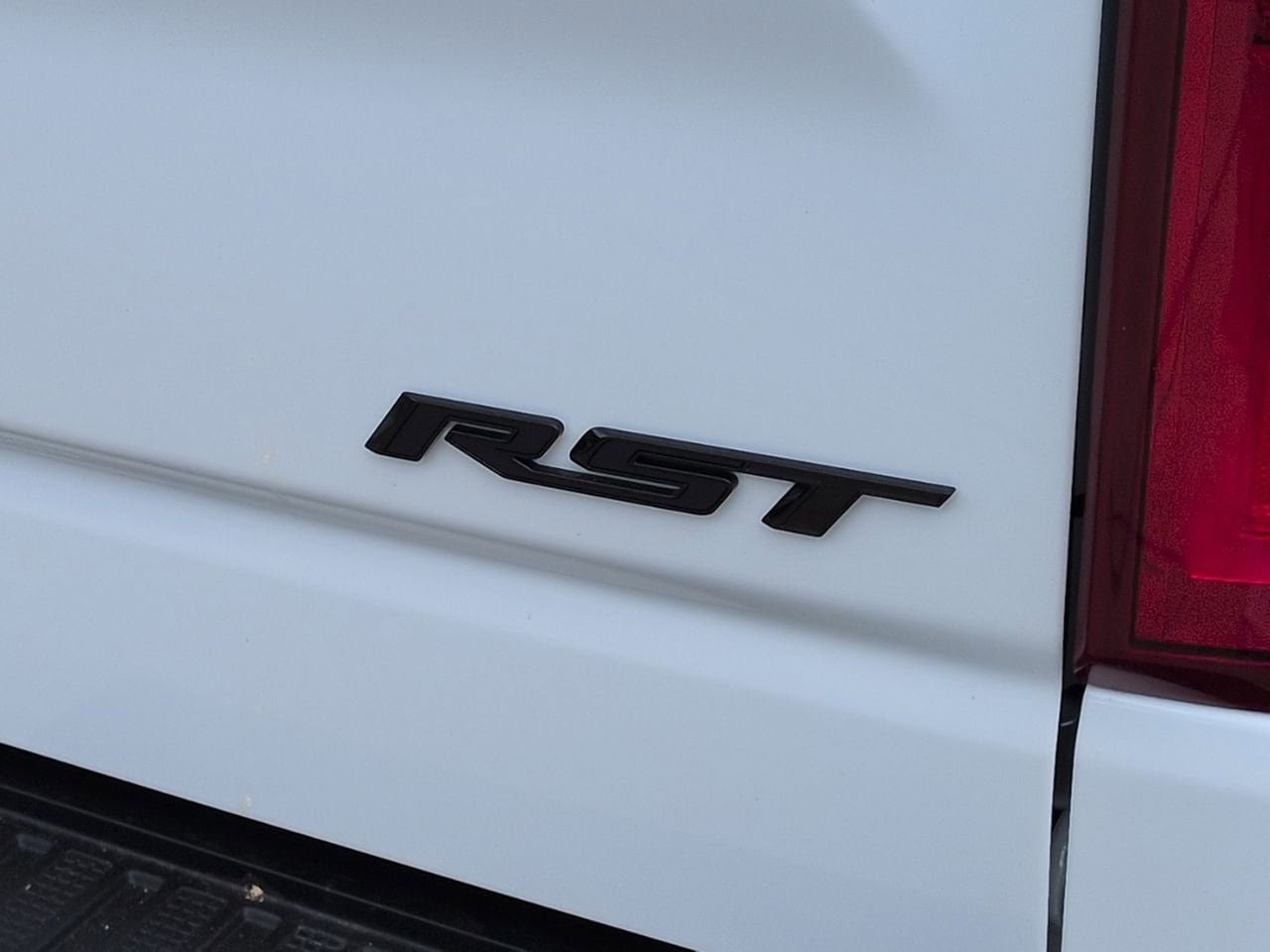 New 2026 Chevrolet Silverado 1500 RST w/ Rally Edition RWD image 7