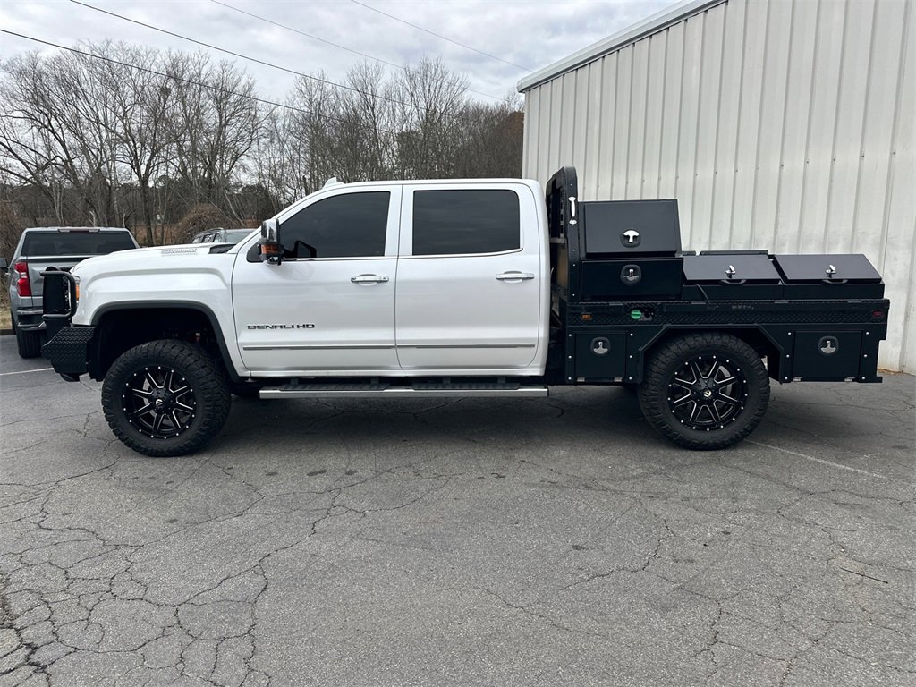 Used 2019 GMC Sierra 2500 Denali w/ Duramax Plus Package image 9